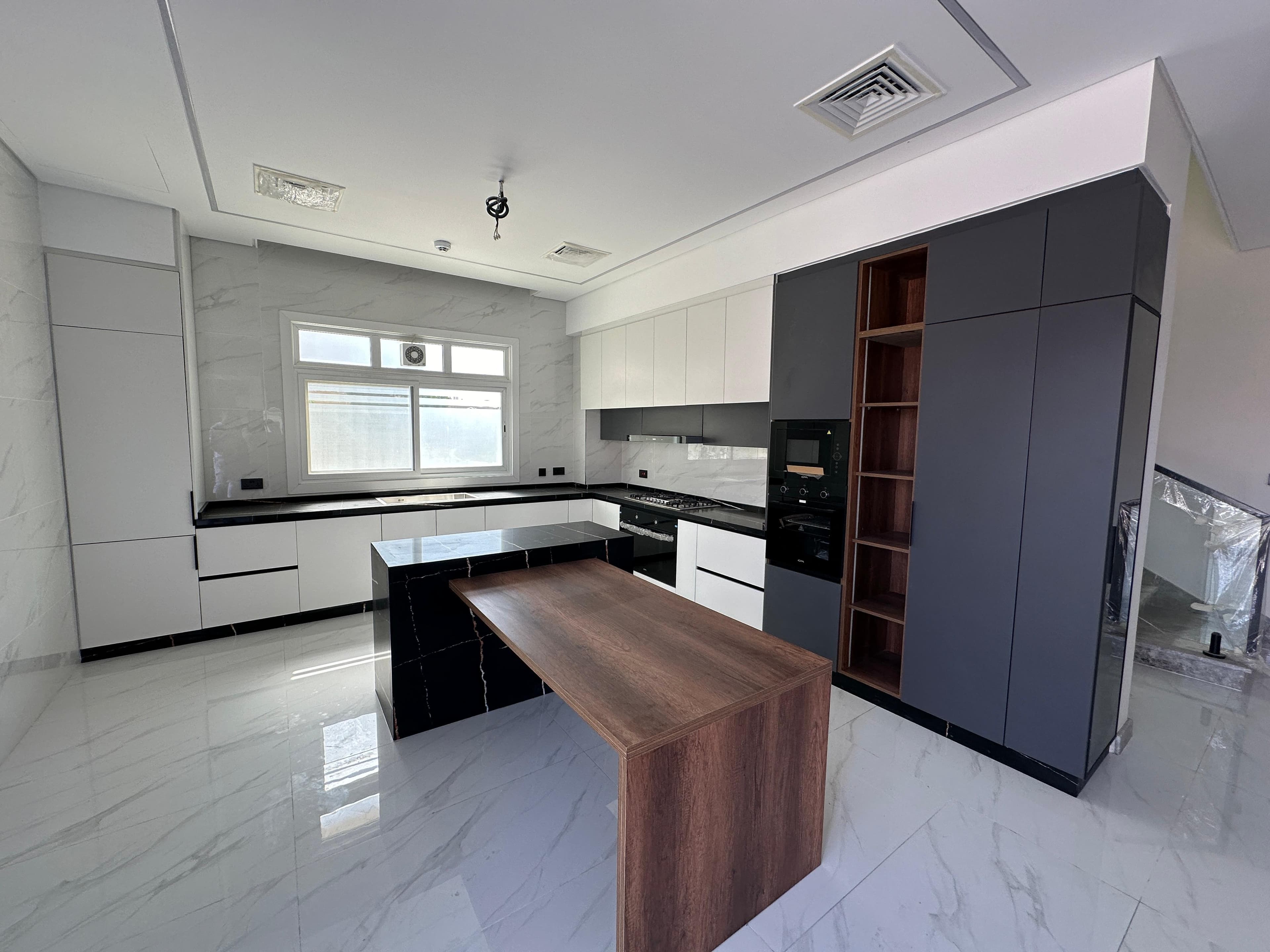 Ivory Classic Residence